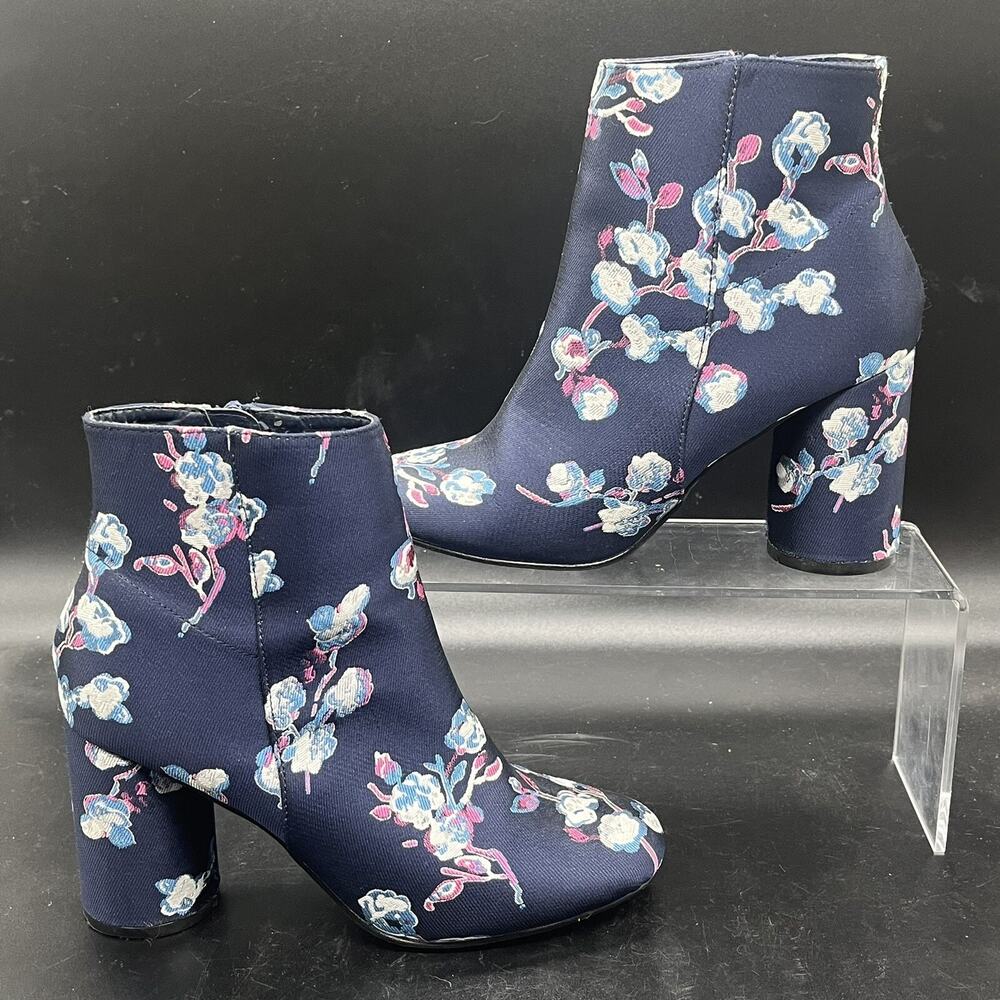 Urban Outfitters Juliet blue floral fabric ankle boots womens 6